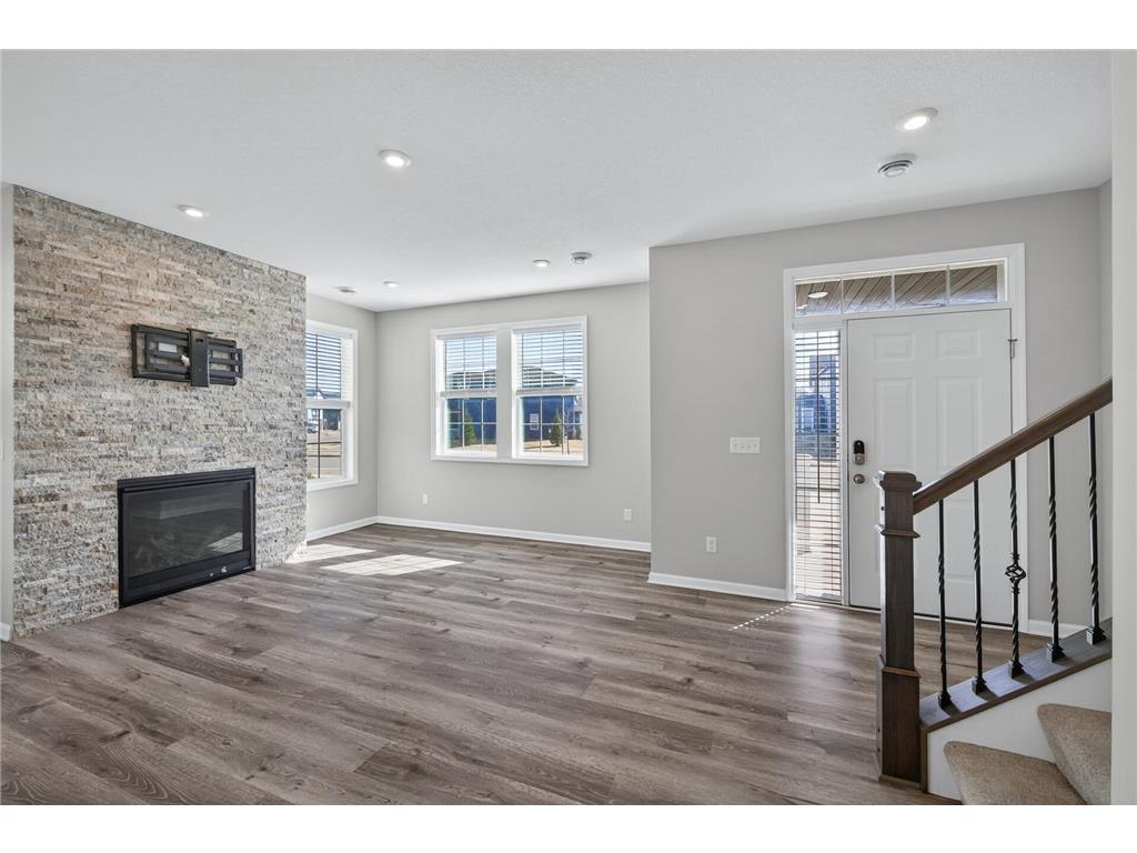 1337 100th Avenue NW Coon Rapids MN 55433 6774507 image10
