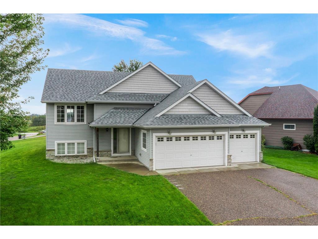 1337 Eagle Court New Richmond WI 54017 6818822 image1