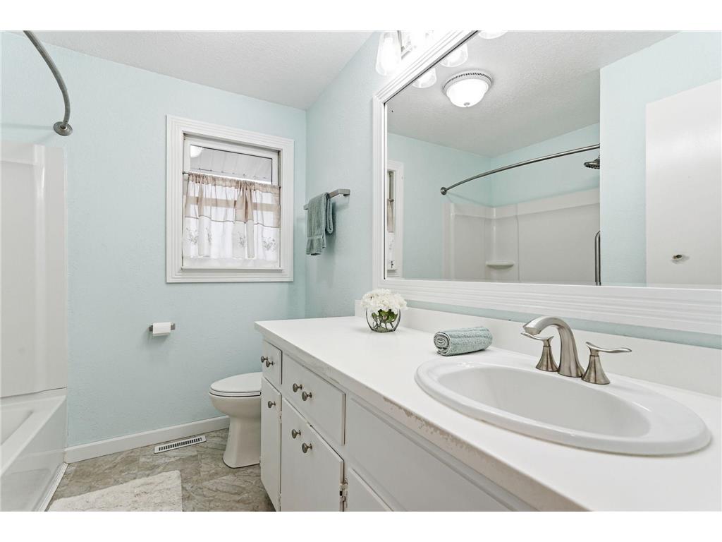 1337 Mahogany Street Brunswick Twp MN 55006 - Pennington 7046771 image29