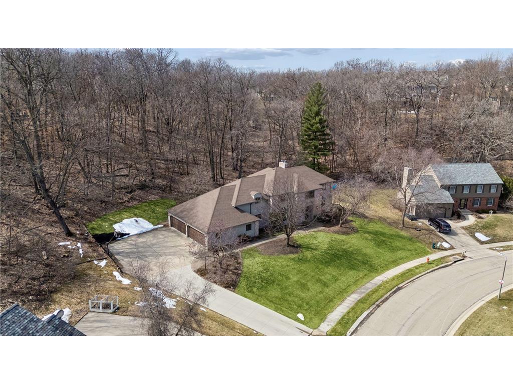 1337 Woodland Drive SW Rochester MN 55902 7014852 image2