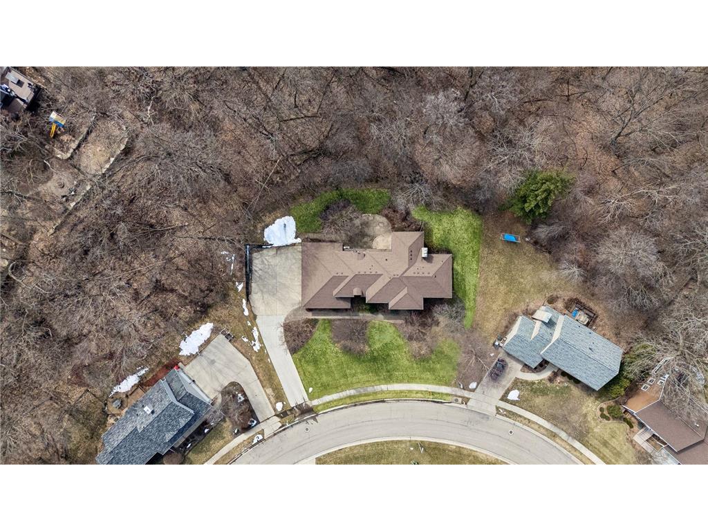1337 Woodland Drive SW Rochester MN 55902 7014852 image4