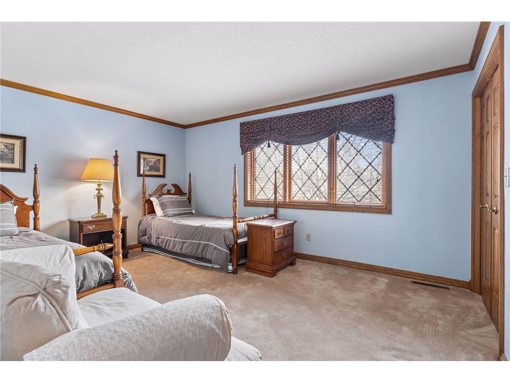 1337 Woodland Drive SW Rochester MN 55902 7014852 image60