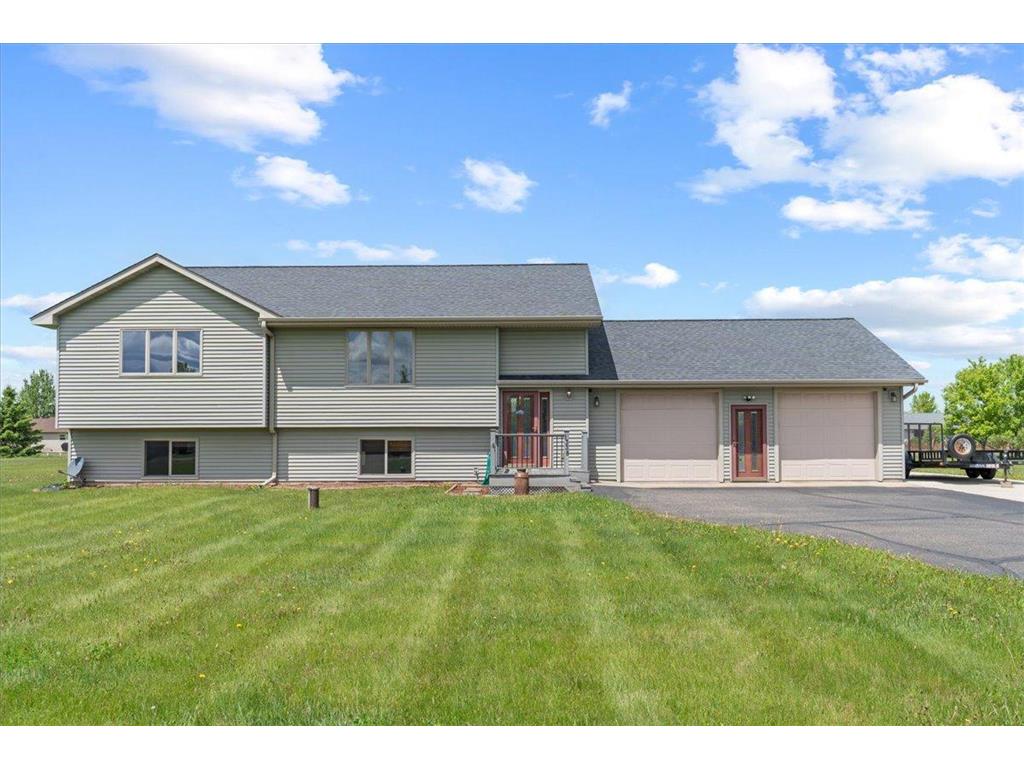 1338 212th Avenue New Richmond WI 54017 6733399 image1