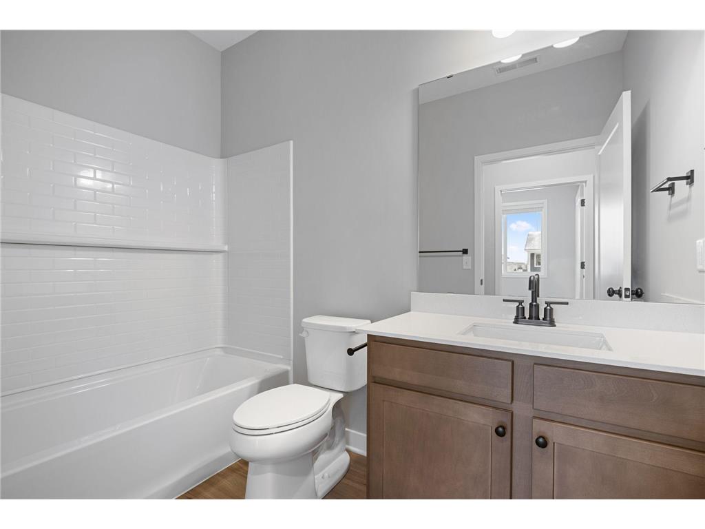 1338 Rose Street New Richmond WI 54017 7041323 image17