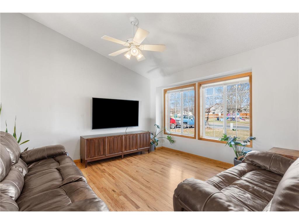 13388 4th Avenue S Zimmerman MN 55398 7051096 image16
