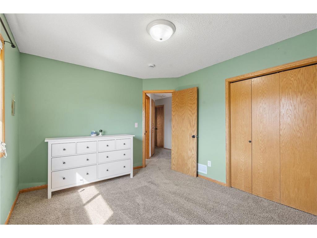 13388 4th Avenue S Zimmerman MN 55398 7051096 image27