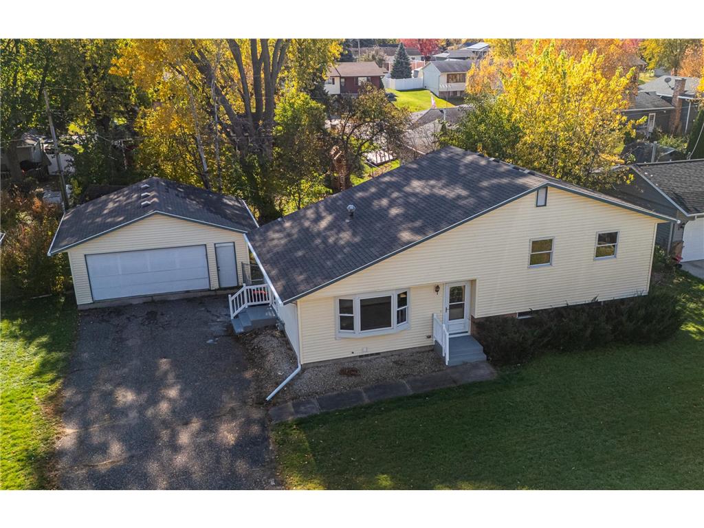 1339 19th Street W Hastings MN 55033 6812931 image1