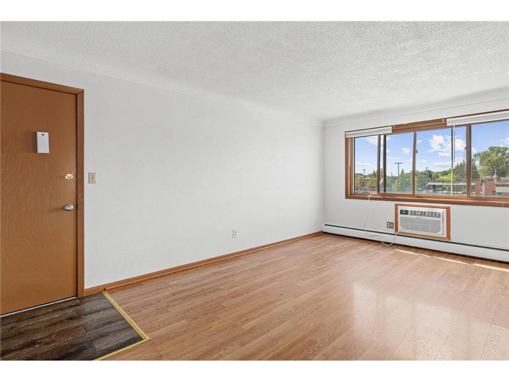 1339 Conway Street Saint Paul MN 55106 7080566 image17