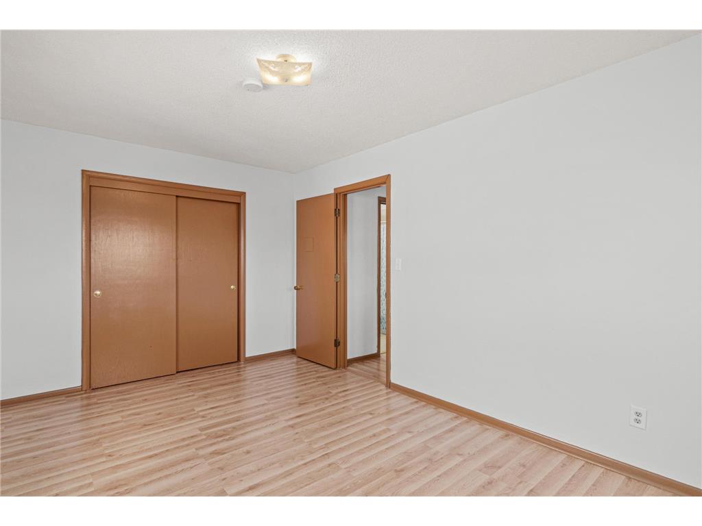 1339 Conway Street Saint Paul MN 55106 7080566 image22