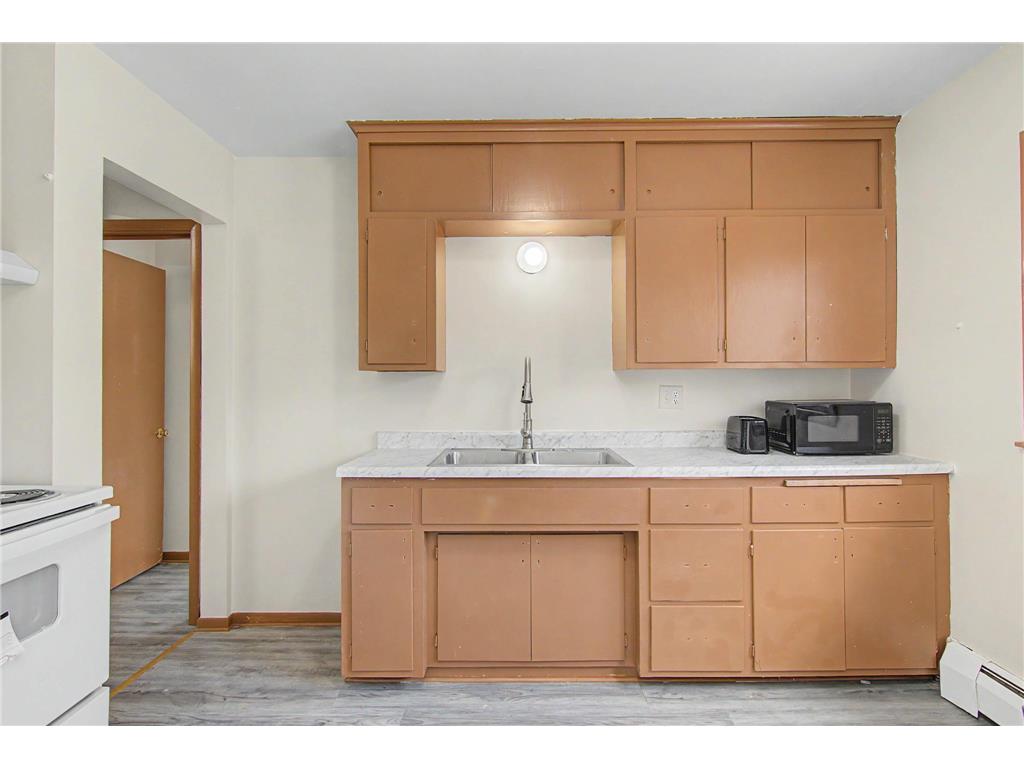 1339 Conway Street Saint Paul MN 55106 7080566 image9
