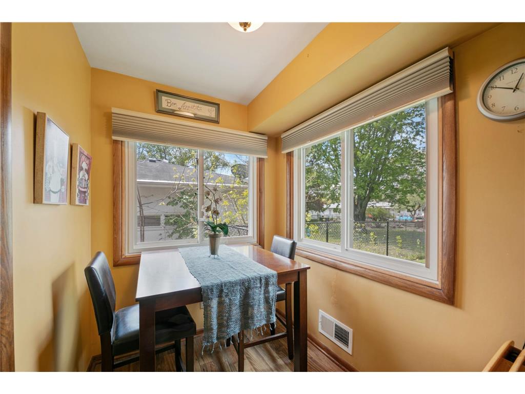 1339 Manomin Avenue West Saint Paul MN 55118 7072785 image6