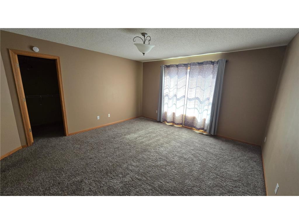 1339 Yorkshire Lane Shakopee MN 55379 6803664 image14