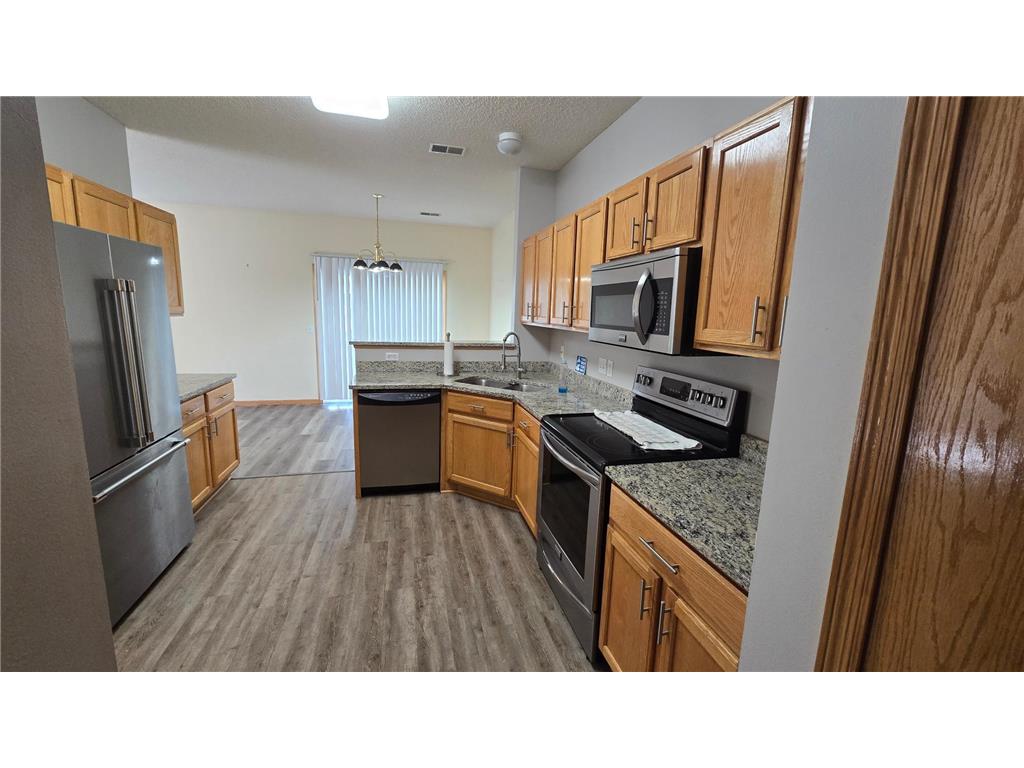 1339 Yorkshire Lane Shakopee MN 55379 6803664 image2