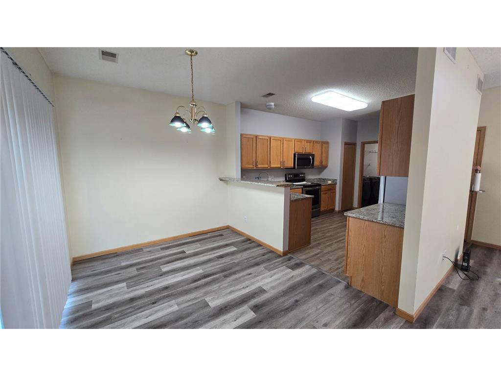 1339 Yorkshire Lane Shakopee MN 55379 6803664 image3