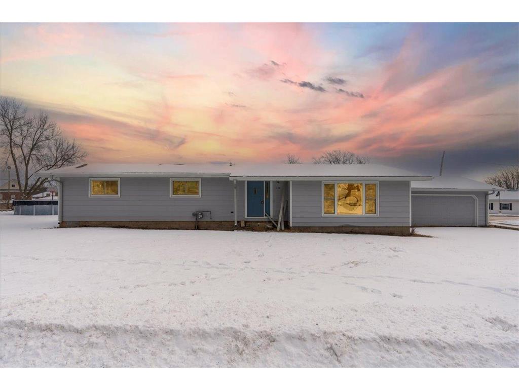 134 Division Street Woodville WI 54028 6652911 image1