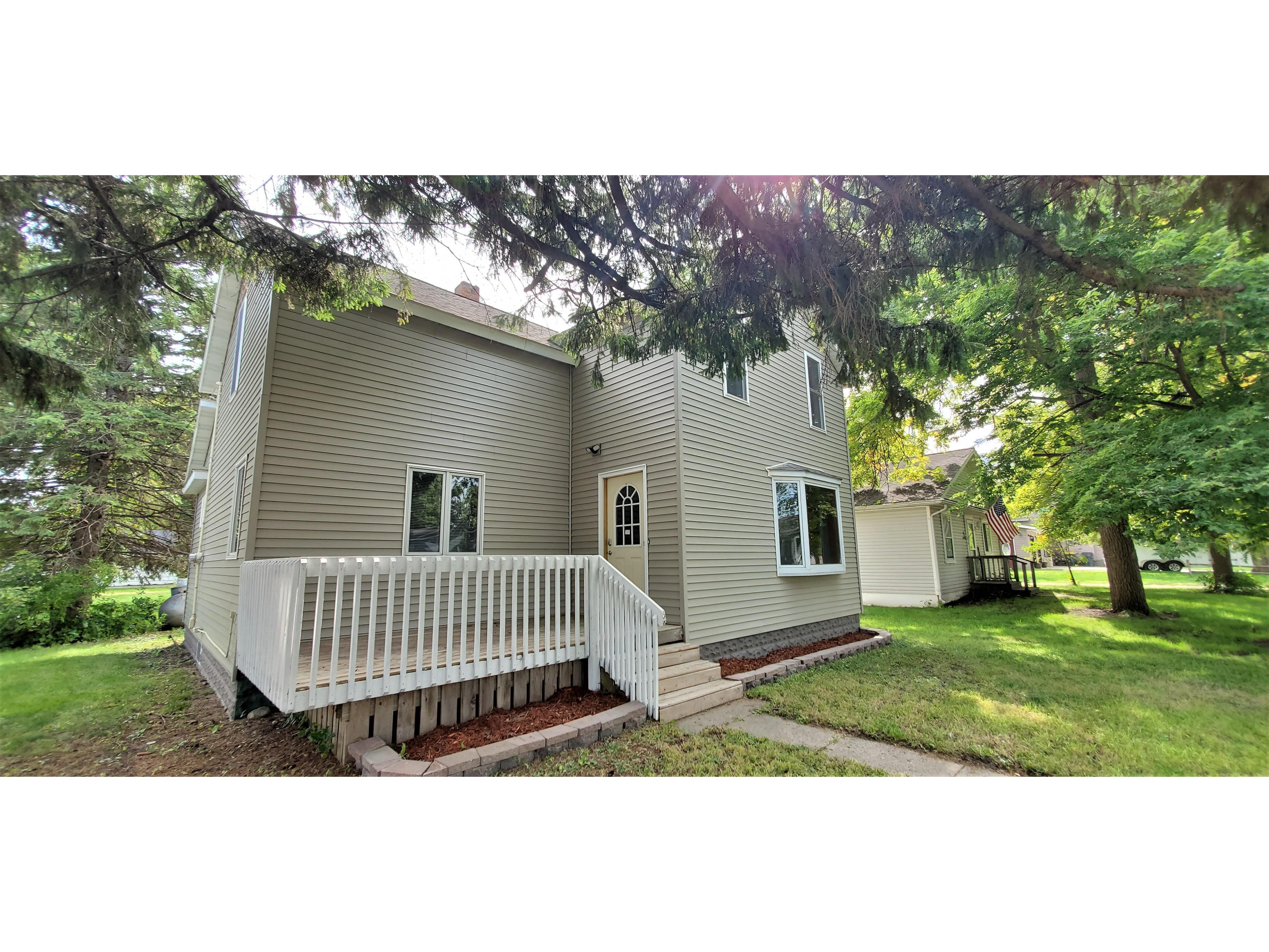 134 Oak Street S, Vesta, MN 56292 MLS 5659036 Edina Realty