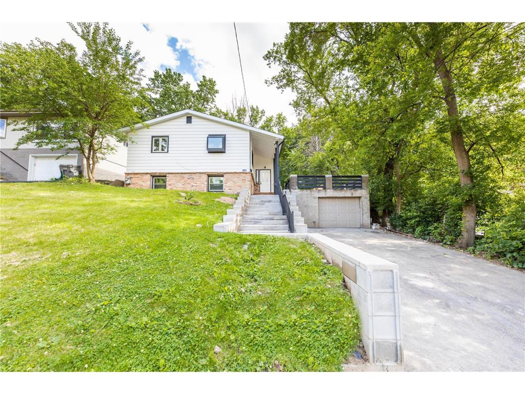 1340 42nd Avenue NE Columbia Heights MN 55421 6560227 image1