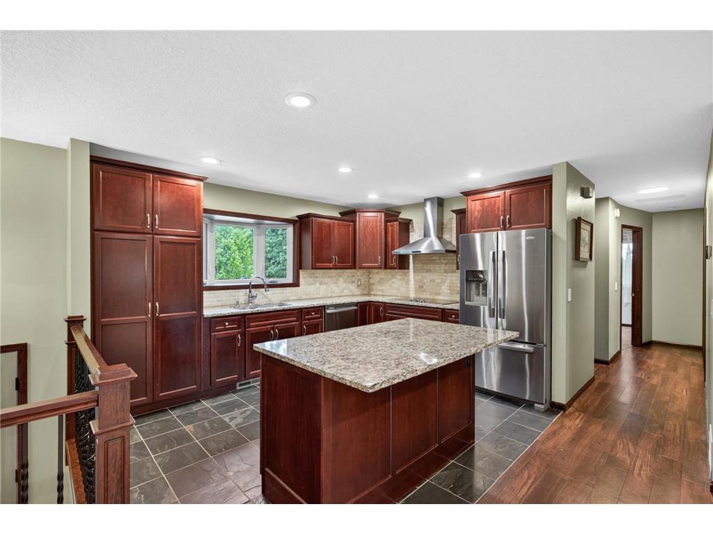 1340 Balsam Street E Eagan MN 55123 7007073 image10
