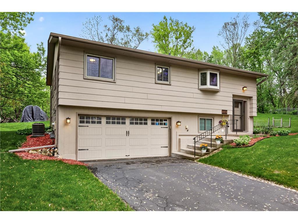 1340 Balsam Street E Eagan MN 55123 7007073 image2