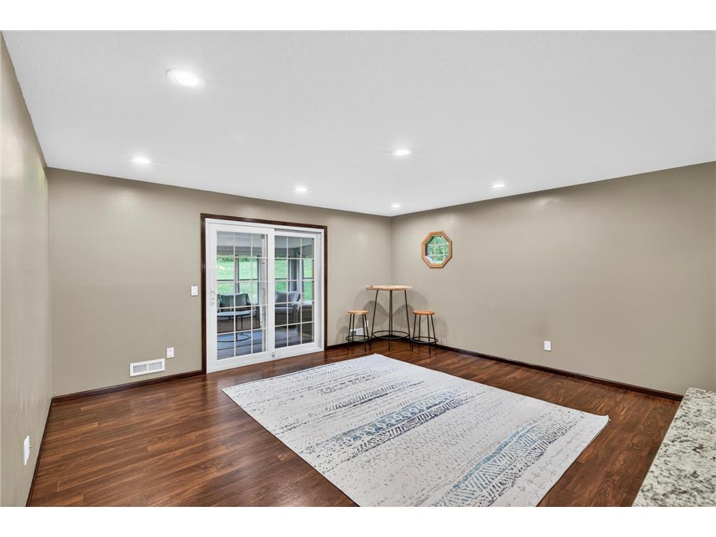 1340 Balsam Street E Eagan MN 55123 7007073 image6