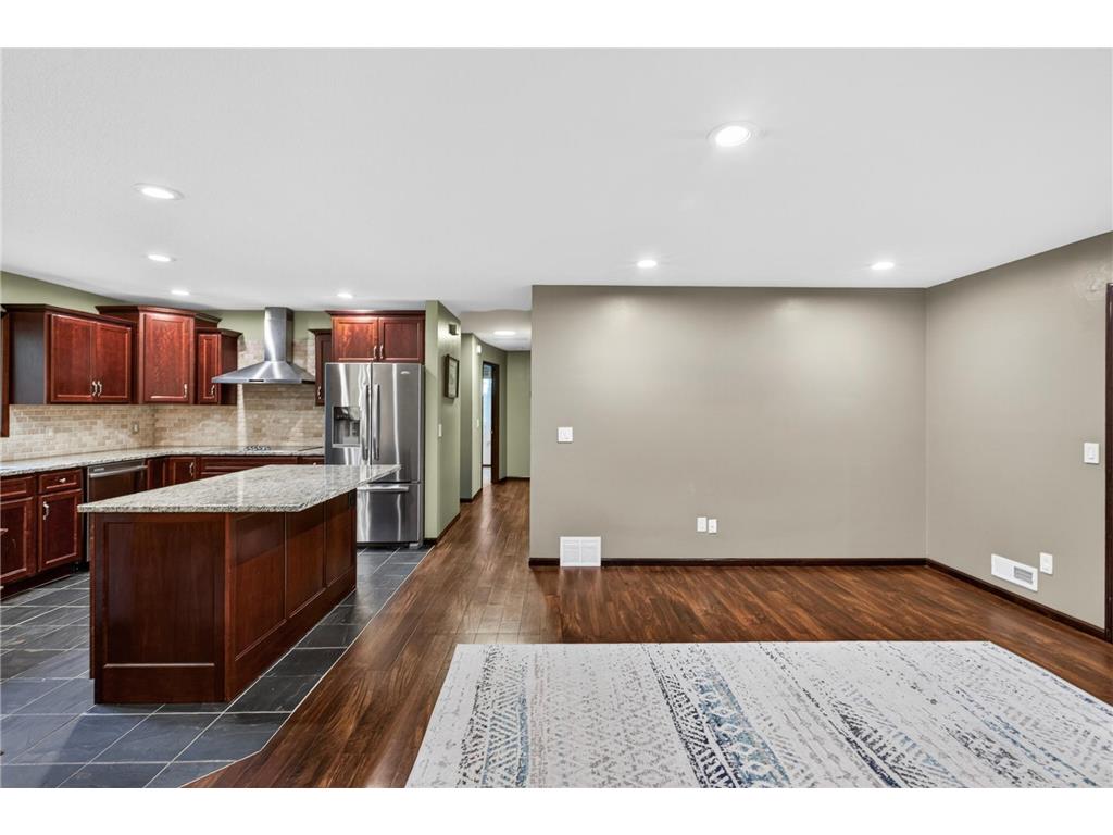 1340 Balsam Street E Eagan MN 55123 7007073 image8