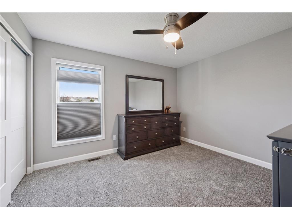 1340 Chestnut Circle Carver MN 55315 6820458 image29