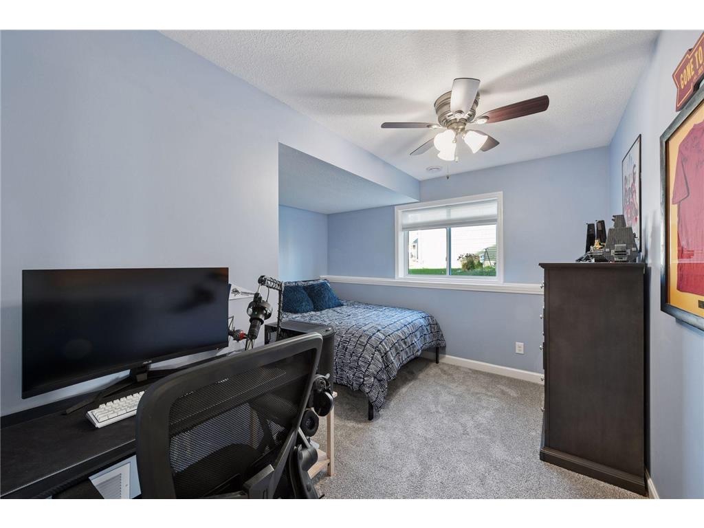 1340 Chestnut Circle Carver MN 55315 6820458 image39