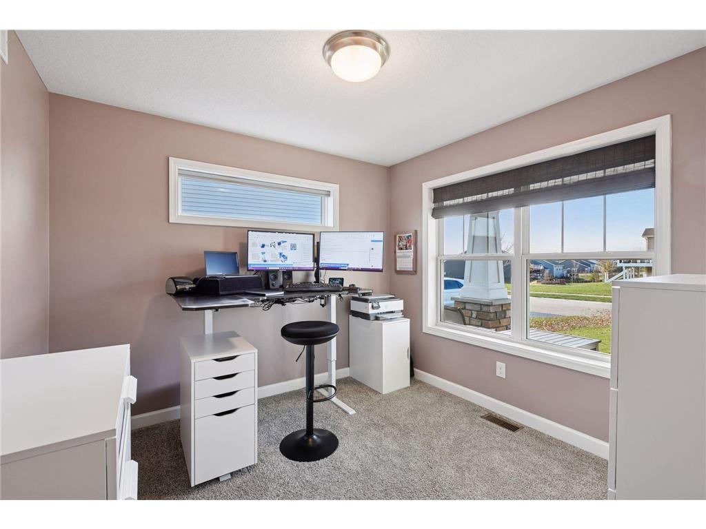 1340 Chestnut Circle Carver MN 55315 6820458 image6