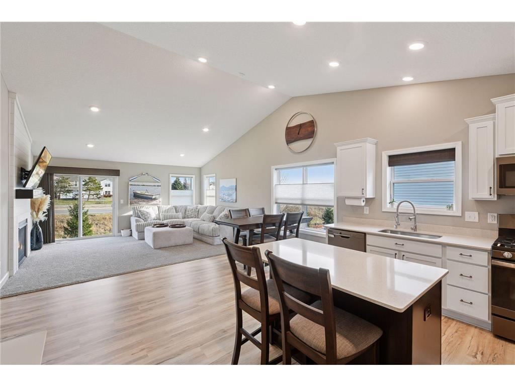 1340 Chestnut Circle Carver MN 55315 6820458 image7