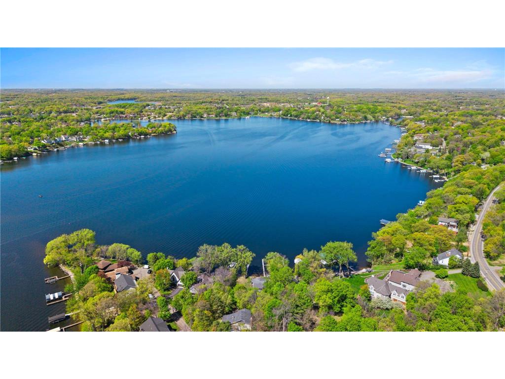 1340 Rest Point Lane Orono MN 55364 - Lake Minnetonka 7072441 image51