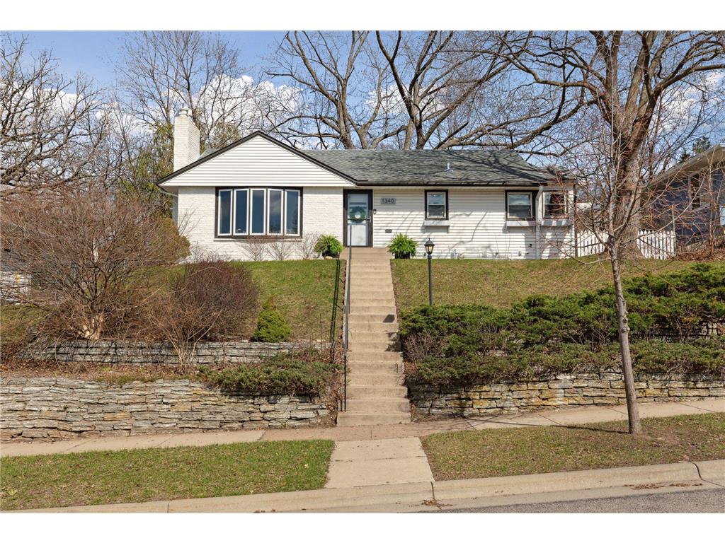 1340 Sumner Street Saint Paul MN 55116 6357835 image1