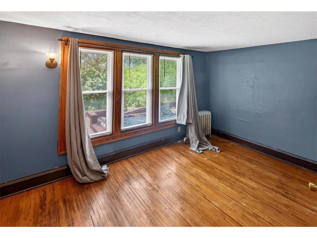 1340 Upton Avenue N Minneapolis MN 55411 7089118 image11