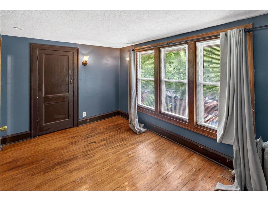 1340 Upton Avenue N Minneapolis MN 55411 7089118 image13