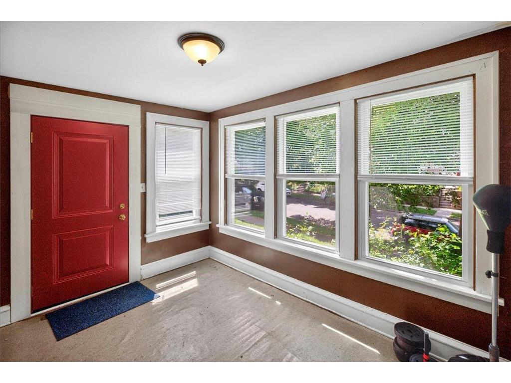 1340 Upton Avenue N Minneapolis MN 55411 7089118 image17