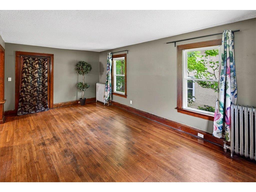 1340 Upton Avenue N Minneapolis MN 55411 7089118 image4