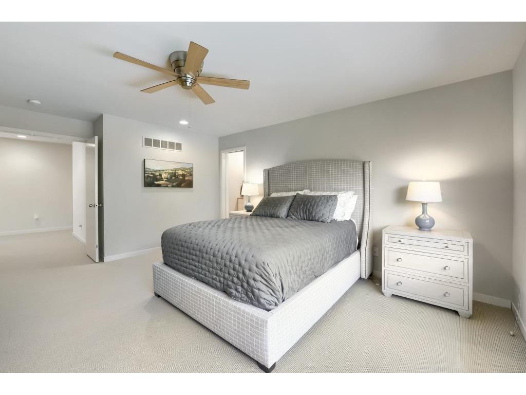 1340 Waterford Drive Golden Valley MN 55422 7079548 image15