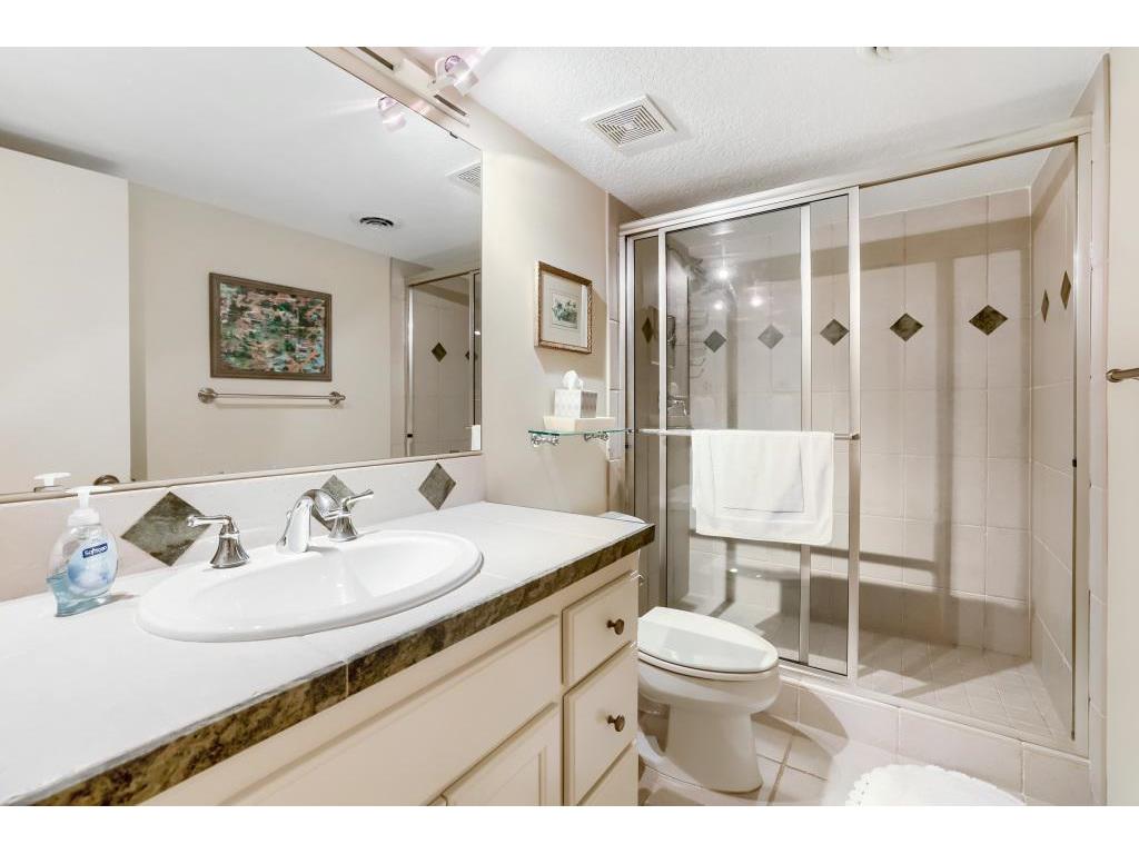 1340 Waterford Drive Golden Valley MN 55422 7079548 image26