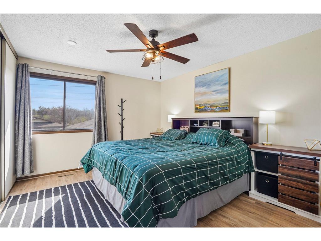 13400 Pepperwood Circle Minnetonka MN 55305 7105180 image21
