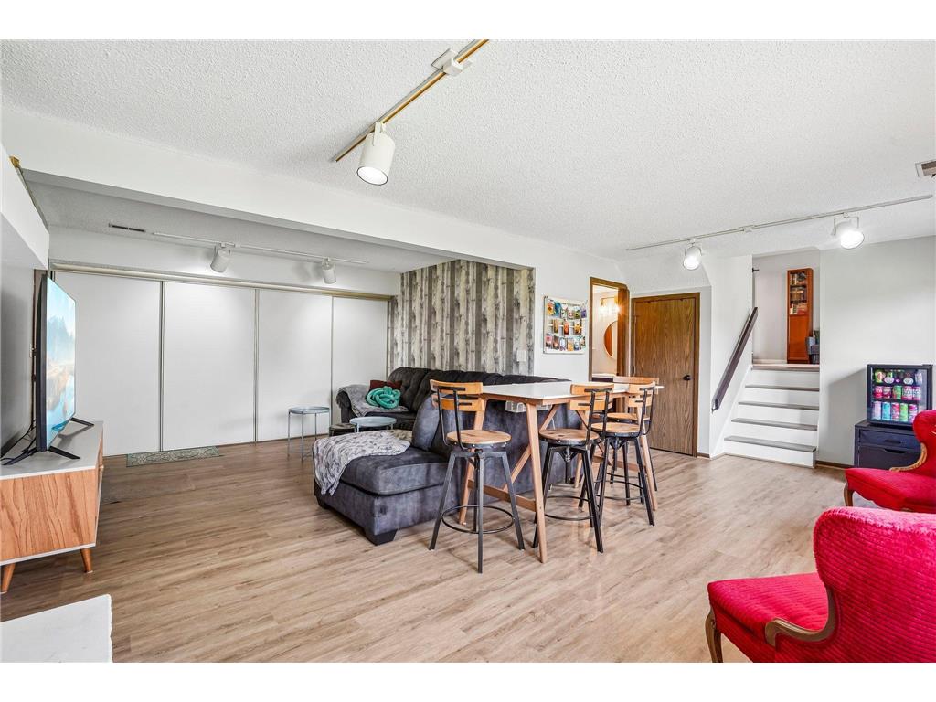 13400 Pepperwood Circle Minnetonka MN 55305 7105180 image32