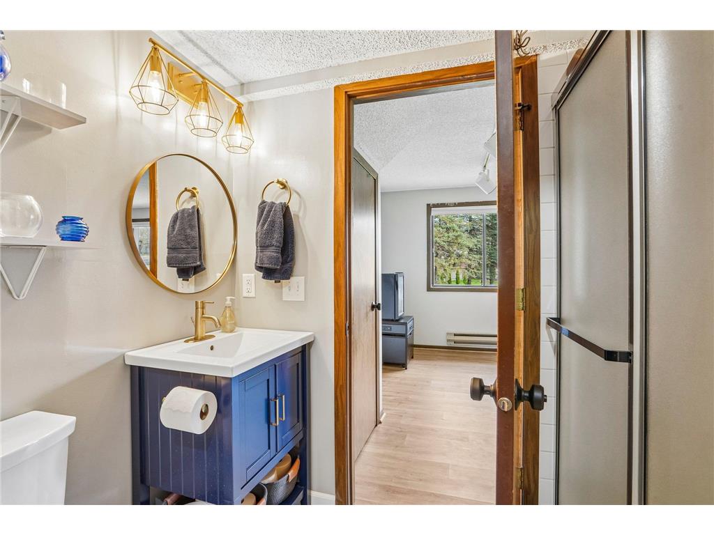 13400 Pepperwood Circle Minnetonka MN 55305 7105180 image34