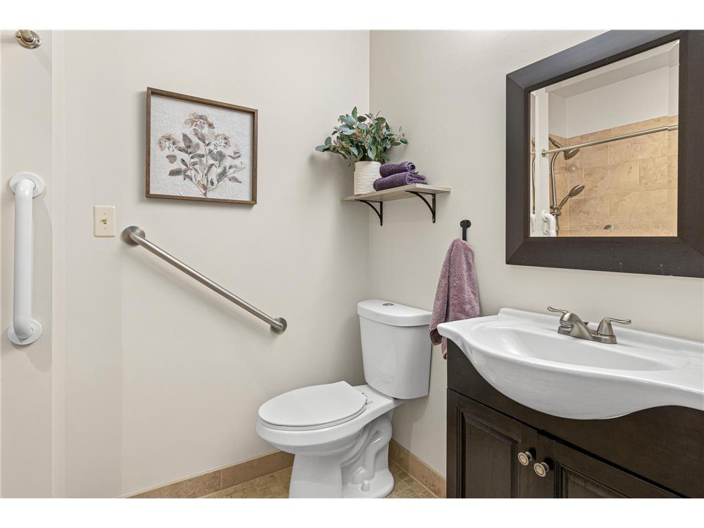 13401 Pepperwood Circle Minnetonka MN 55305 7113304 image13