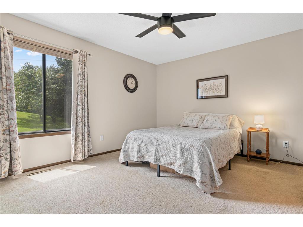 13401 Pepperwood Circle Minnetonka MN 55305 7113304 image18