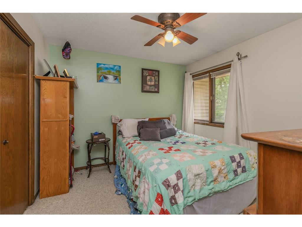 13404 Oakland Drive Burnsville MN 55337 7095923 image22