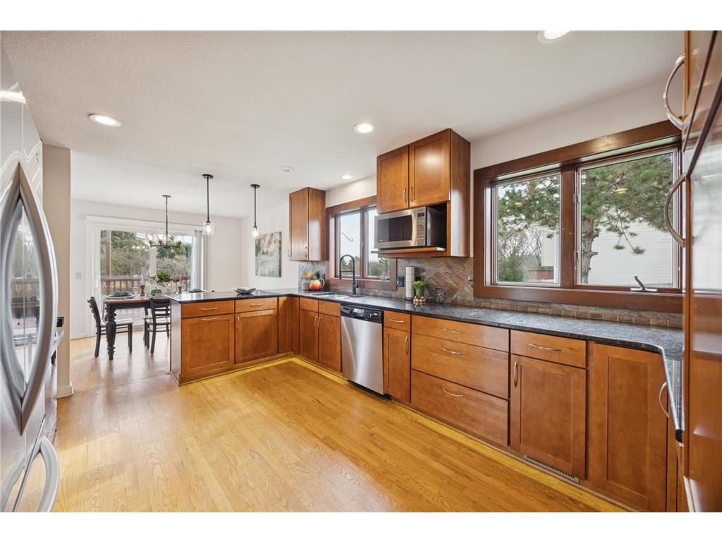 13409 Parkwood Drive Burnsville MN 55337 6813623 image15