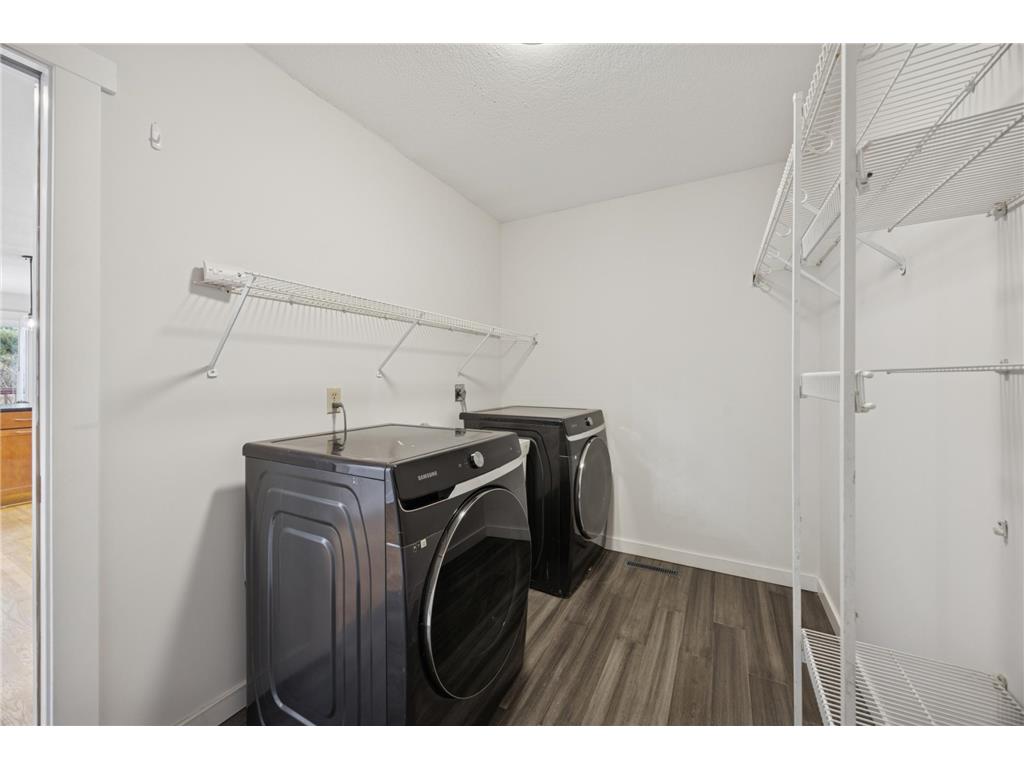 13409 Parkwood Drive Burnsville MN 55337 6813623 image17