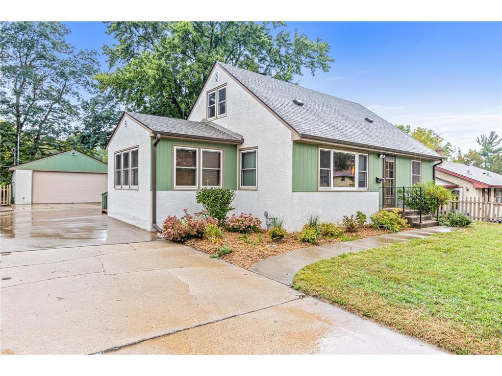 1341 Burr Street Saint Paul MN 55130 6433097 image1