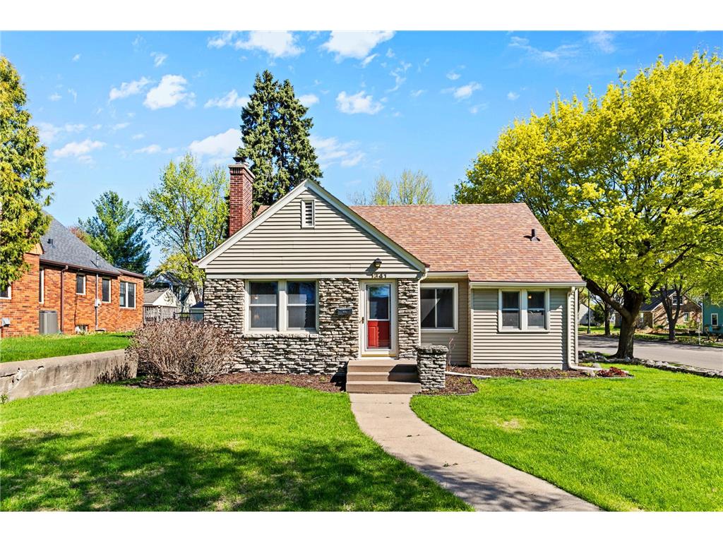 1341 Iowa Avenue W Falcon Heights MN 55108 7067247 image1