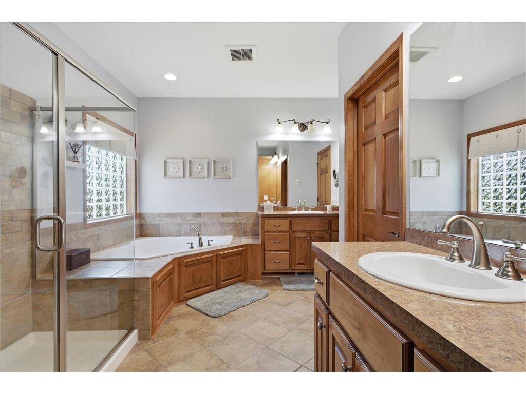 13410 Superior Drive Rogers MN 55374 - Cowley 7109005 image28