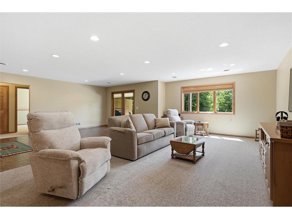13410 Superior Drive Rogers MN 55374 - Cowley 7109005 image34