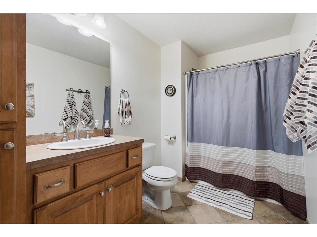 13410 Superior Drive Rogers MN 55374 - Cowley 7109005 image49